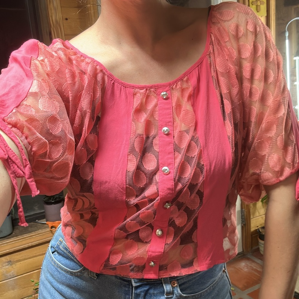Mocha Brand Bright Coral Women’s Lace Polka Dot & Crystal Button Top -Size Small